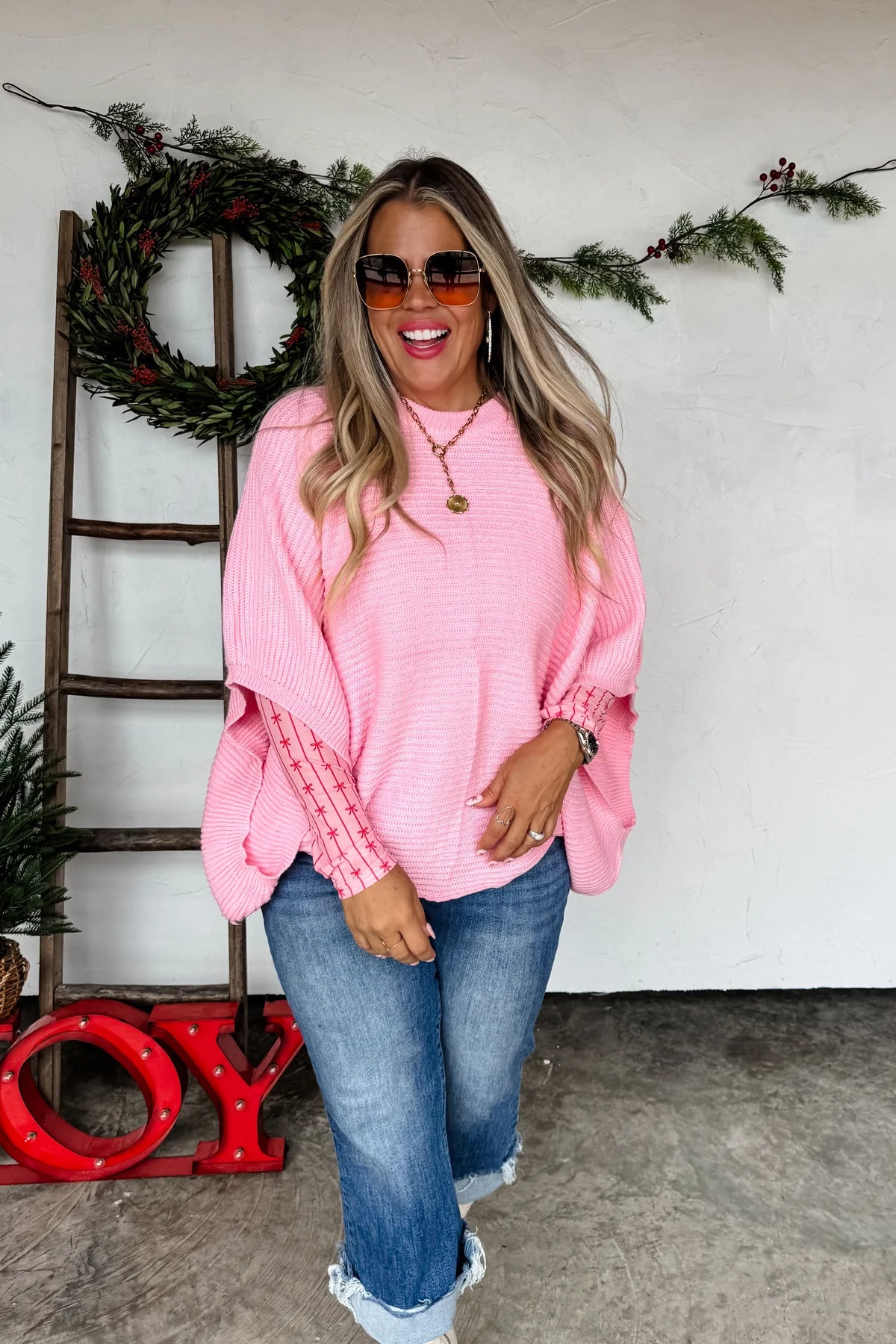 RTS- CHRISTMAS MEG PULLOVER PONCHO